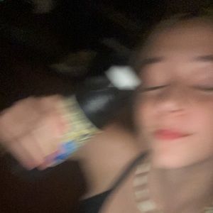 Meet your Posher, Brie